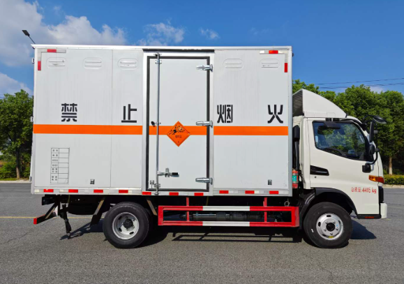 卡若2025年第三批民爆行业安全生产典型执法案例